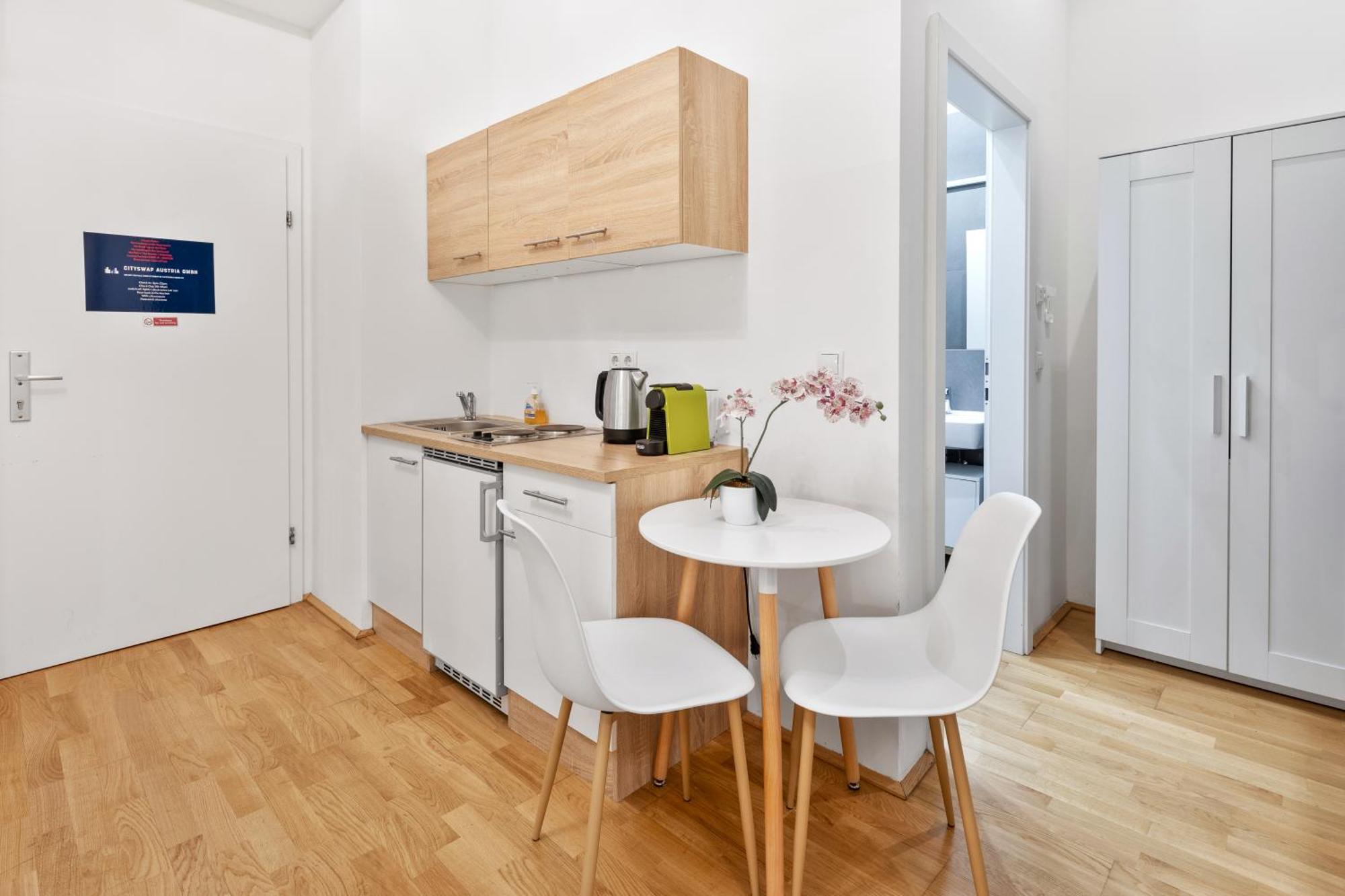 522 Mbits Wifi Air Con Free Parking Apartment Wina Bagian luar foto